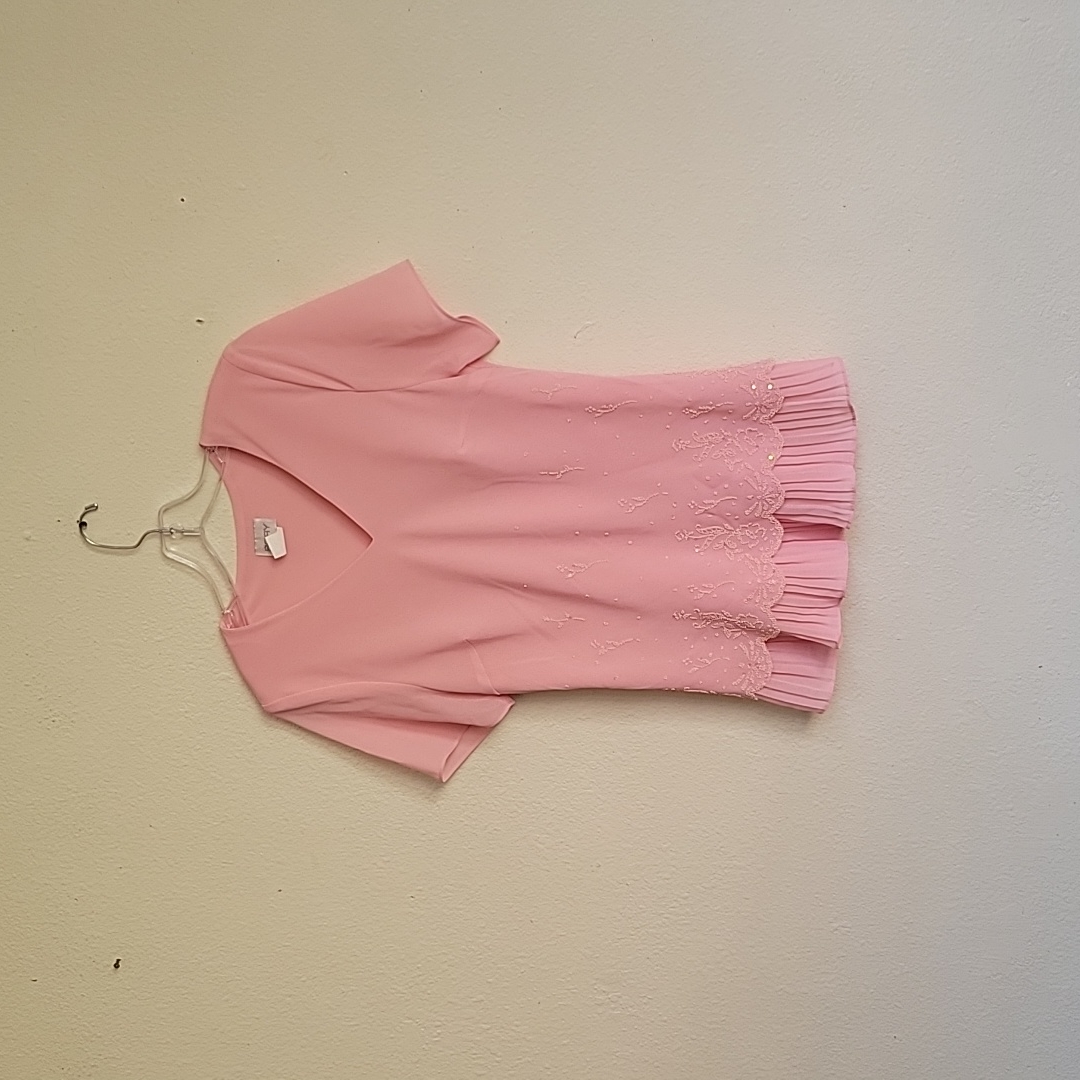 Rdry Vneck Blouse Size Medium Color Pink